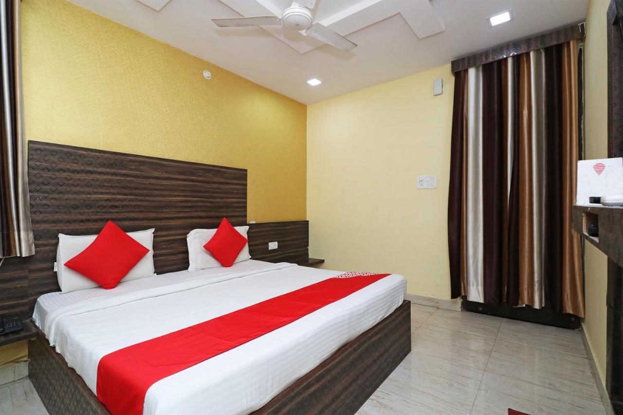 Oyo Flagship 8393 Park Avenue Hotel Lucknow
